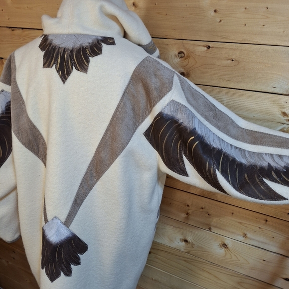 Vintage Wool And Suede Hooded Coat feather wing Eagle in flight Poncho Cape - Picture 8 of 16